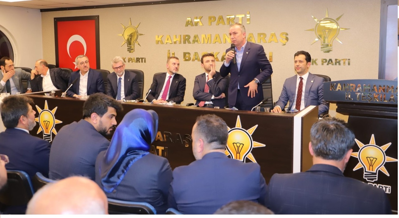 7 BENZEMEZİN DERDİ HİZMET DEĞİL!